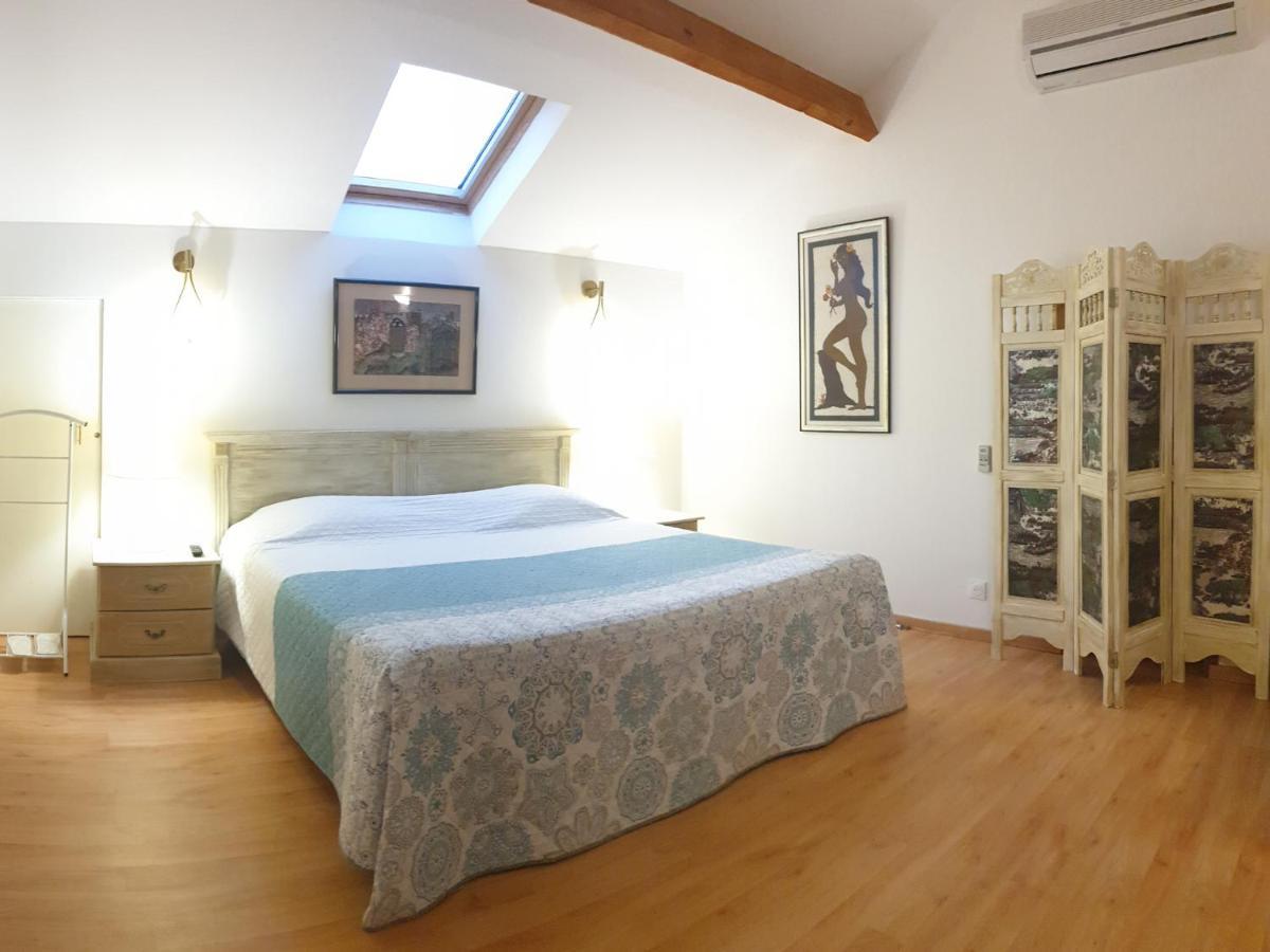 Suite Independante De 66M2 Tout Confort Et Calme Villefranche-de-Rouergue Exteriér fotografie