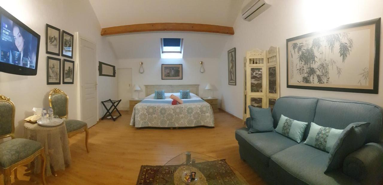 Suite Independante De 66M2 Tout Confort Et Calme Villefranche-de-Rouergue Exteriér fotografie